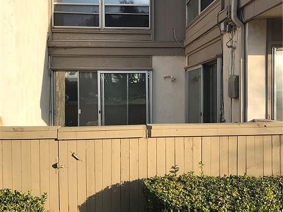 4th image of 4610 Place One Dr