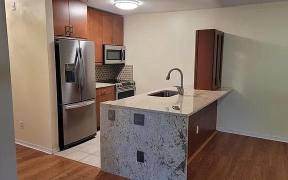 2nd image of 4008 Crockers Lake Blvd #28