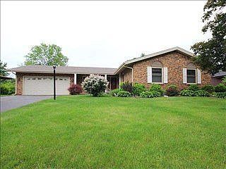 1st image of 4921 Fenwick Close