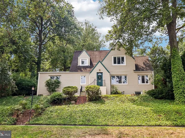 1000 26th St S, Arlington, VA 22202