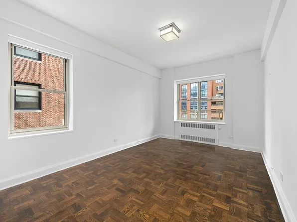 40 Park Avenue image 6 of 19