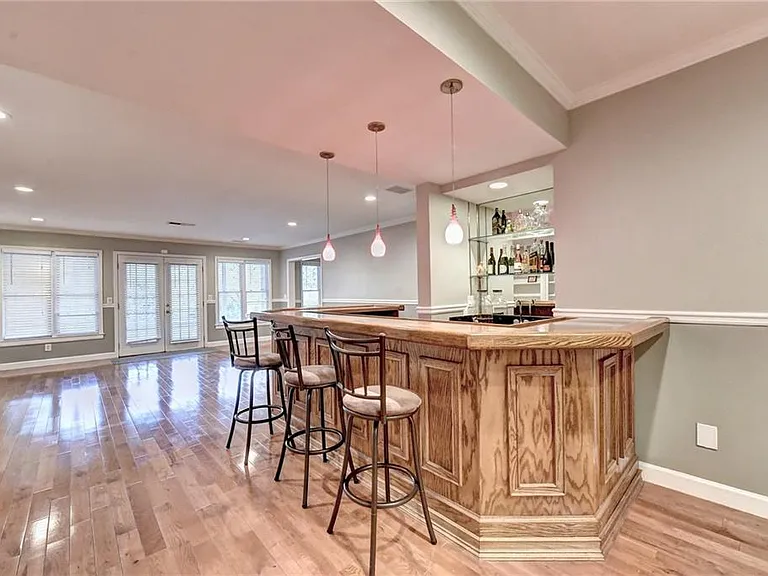 645 Falls Bay Ct — Photo 62
