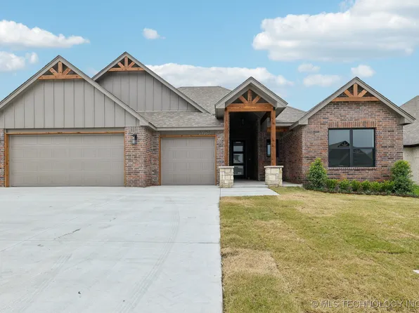 23250 E 106th Pl S, Broken Arrow, OK 74014