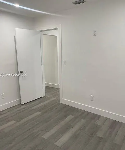 910 SW 8th Ave #D — Photo 6