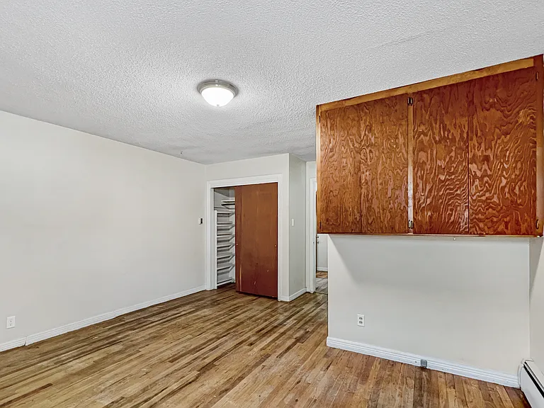 506 N Ash St — Photo 14