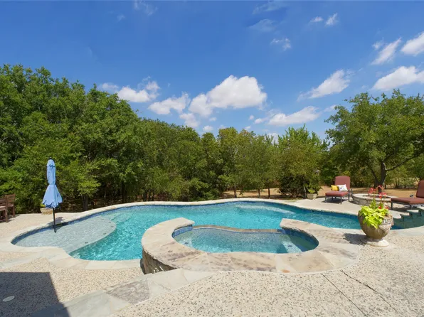 301 Hillside Dr, Muenster, TX 76252