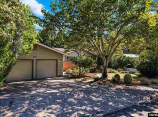 1815 NW Hawthorn Pl, Corvallis, OR