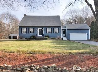 5 Cross St, Douglas, MA 01516