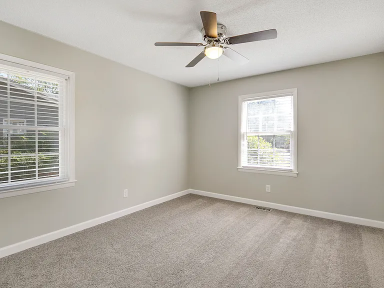 2796 Cone Cir — Photo 11