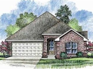 109 Ace Cir, Lafayette, LA 70506