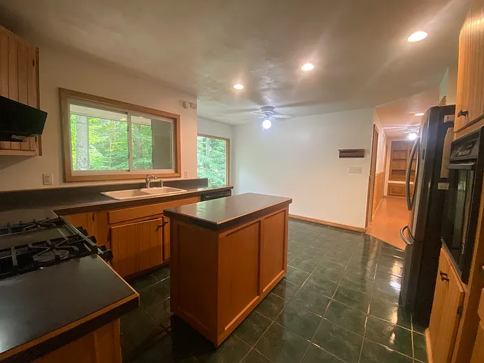 30862 Pinewood Dr — Photo 5