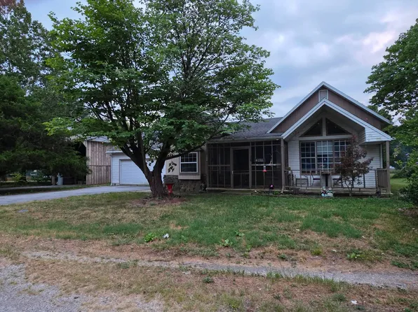 108 E Montgomery St, Fairview, MO 64842