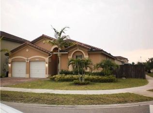 15394 SW 15th Ln, Miami, FL 33194