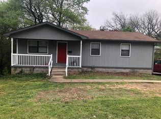 406 N Maple St, Harrison, AR 72601