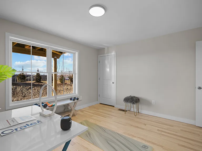 Hillsgrove at City Centre — Photo 32