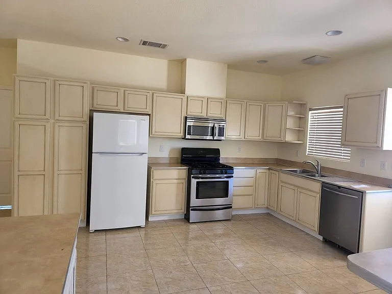6349 Cahuilla Ave — Photo 6