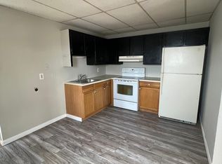 137 N Chestnut St, Bath, PA 18014