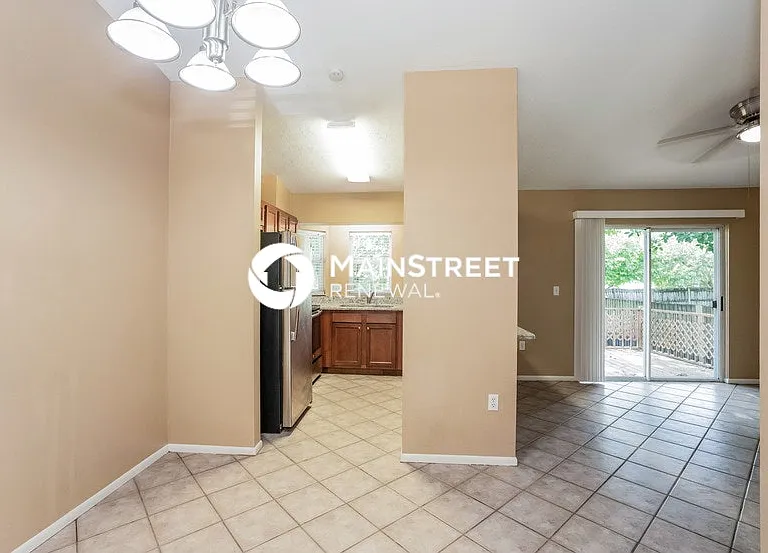 701 Leffingwell Ave — Photo 5