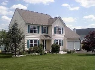 1284 Vale Cir, Pottstown, PA 19464