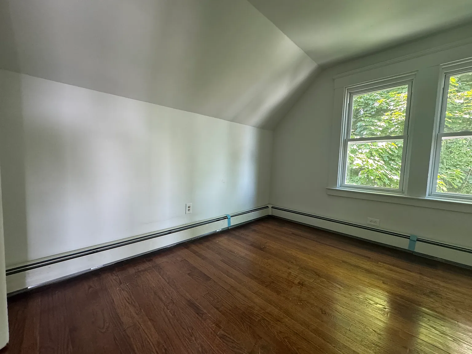2 bed, 900 sqft, $1,595 — Photo 3