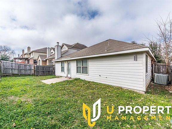 4th image of 608 Cypress Hill Dr