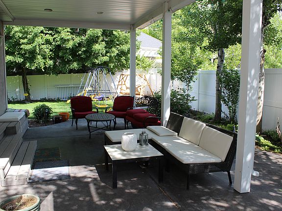 5th image of 1702 E Haven Brook Cir