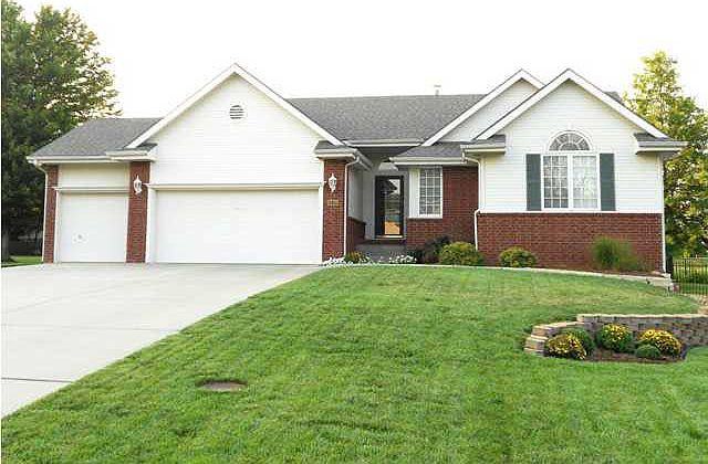 1st image of 1230 Glenview Dr