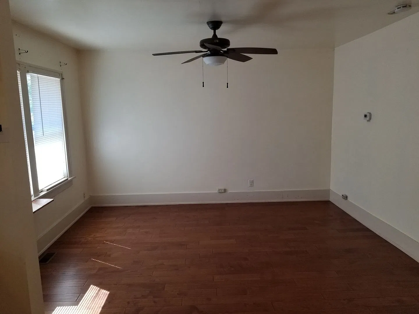 1212 East 19th Street — Photo 3