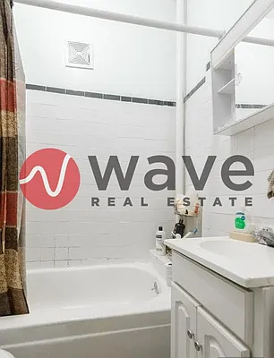 Rented by Wave Real Estate Group | media 59