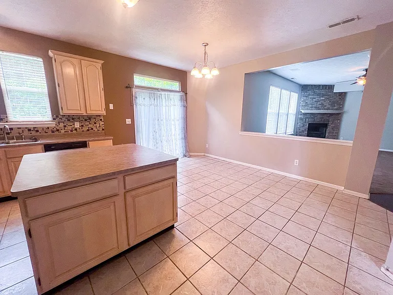 10640 Northern Dancer Dr — Photo 8