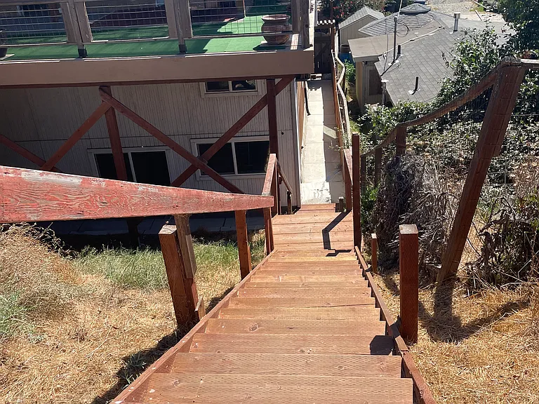 Taylor Rd — Photo 8