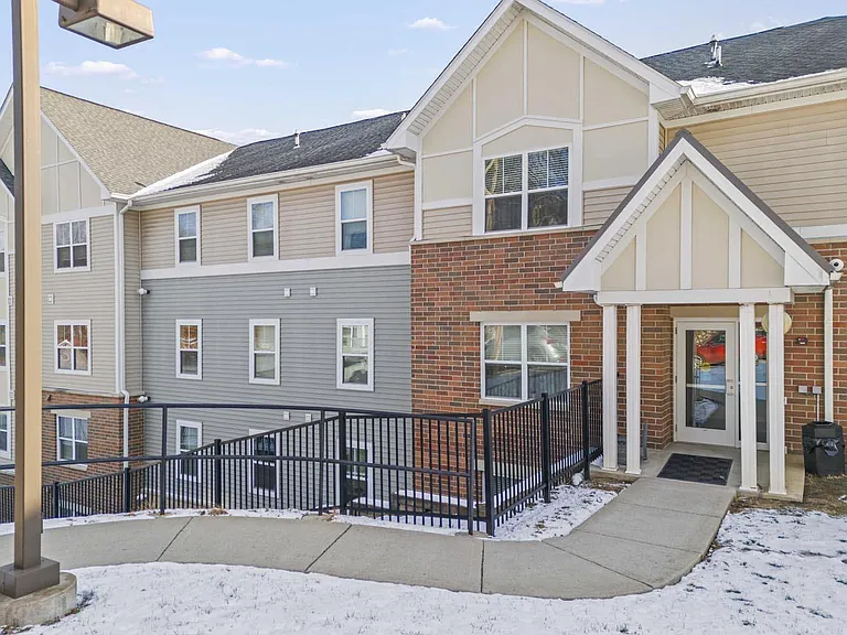 Gateway Senior Housing — Photo 9