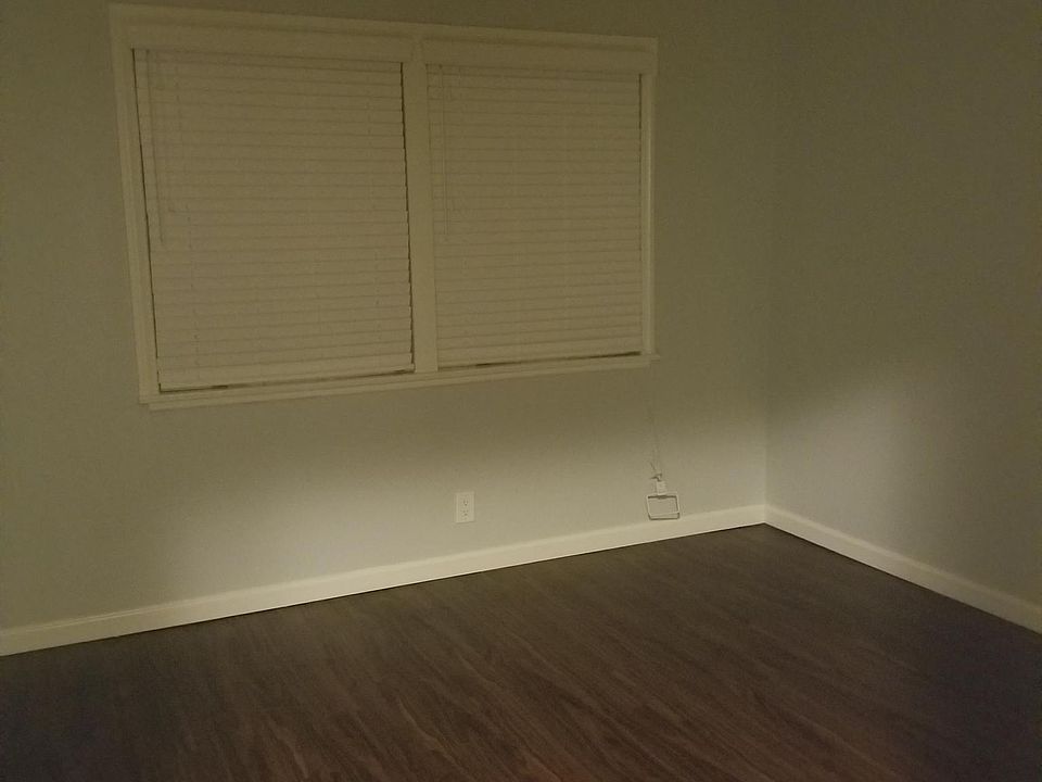 1st image of 1224 W 111th St APT 1