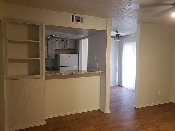 Monaco D175 Front Kitchen_09132019