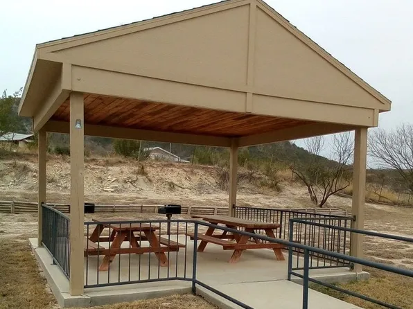 111 NW Main St #111, Junction, TX 76849