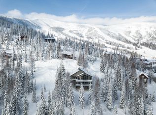 1053 Mogul Hill Rd, Sandpoint, ID 83864