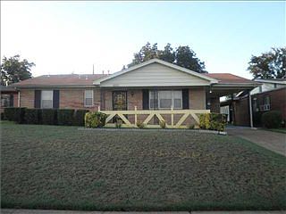 1st image of 2325 Bridgeport Dr