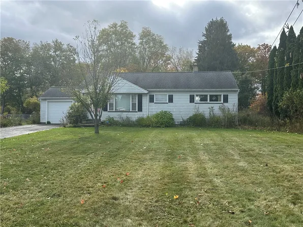 45 Post Ave, Hilton, NY 14468