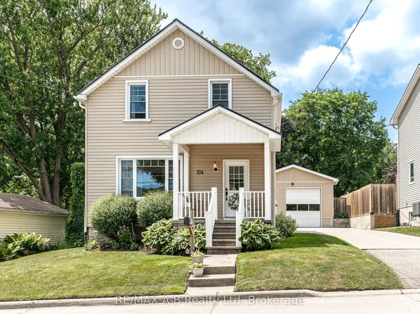 104 Ontario St S, Saint Marys, ON N4X 0B6