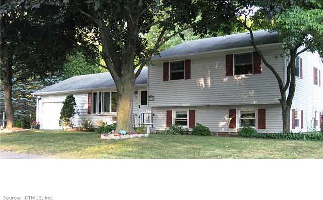 1st image of 44 Bel Aire Dr