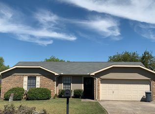 7024 Daleview Trl, North Richland Hills, TX 76182