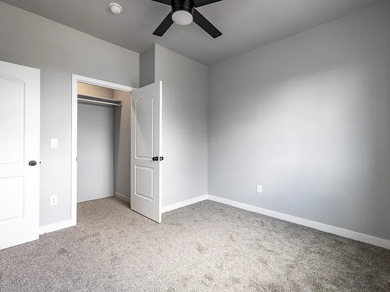 1264 Lincoln Ave — Photo 16