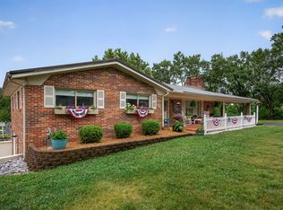 1755 Burgess Falls Rd, Sparta, TN 38583