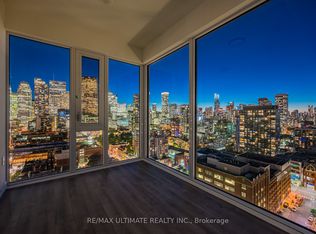 158 Front St E #2104, Toronto, ON M5A 0K9