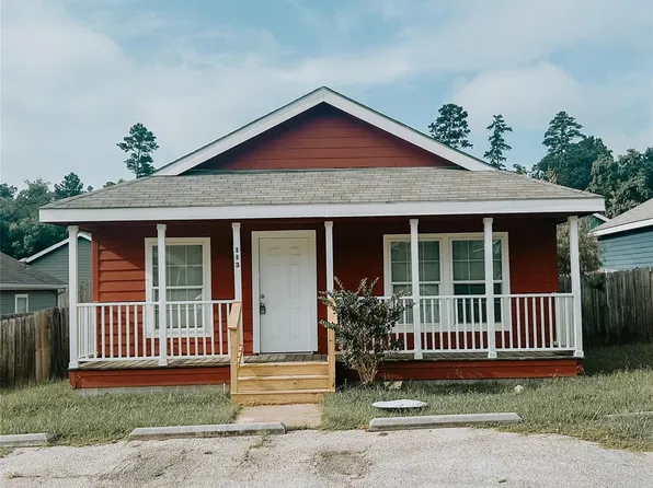 113 Varsity Dr, Huntsville, TX 77340
