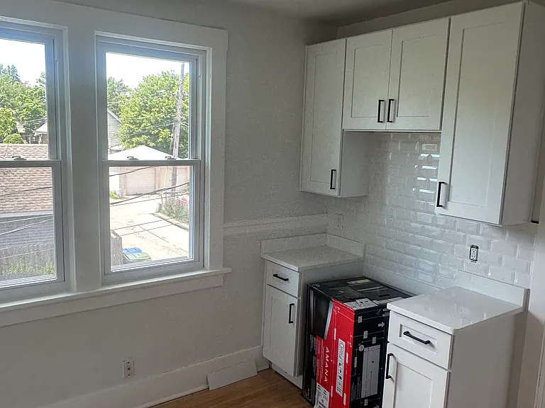 3415 N Bremen St #3417 — Photo 8