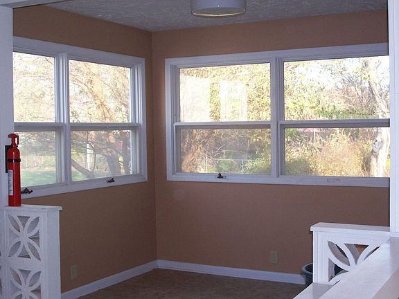 diningroom in kitchen 