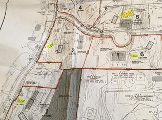 Rivercrest Ln, Marlborough, NY 12542