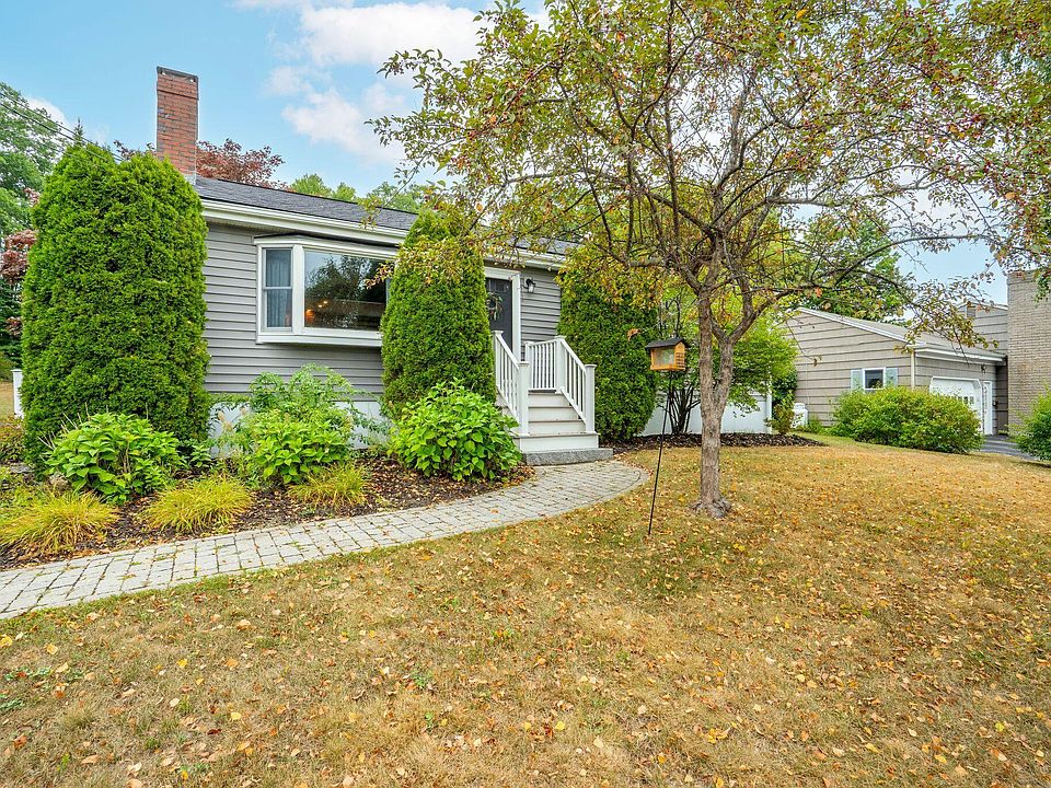 1st image of 63 Greenwood Lane