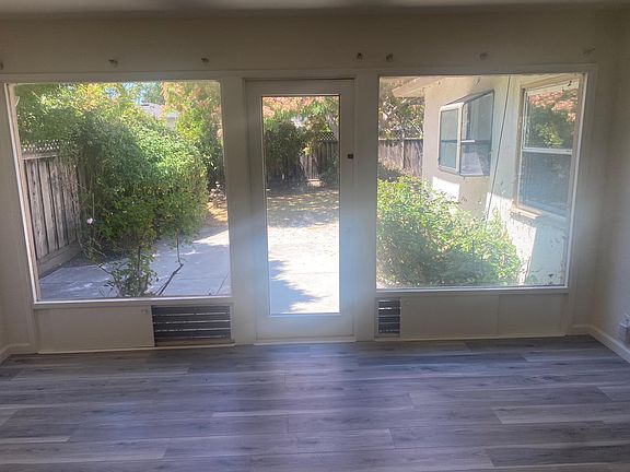 3rd image of 620 Clara Vista Ave